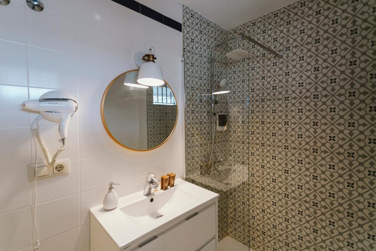 Complete Studio With Terrace - 1Bth- La Giralda Leilighet Sevilla Eksteriør bilde